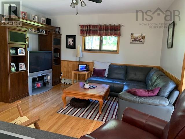 39 Davis Drive, Port Hastings, Nova Scotia  B9A 1R2 - Photo 12 - 202517783