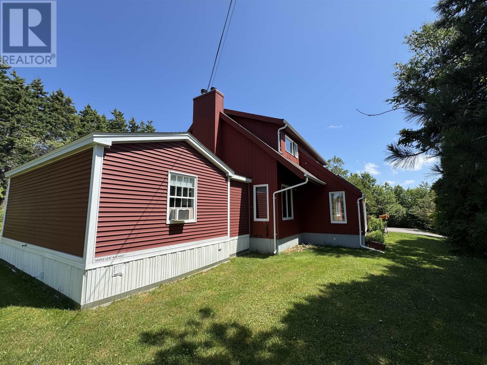 39 Davis Drive, Port Hastings, Nova Scotia  B9A 1R2 - Photo 3 - 202517783