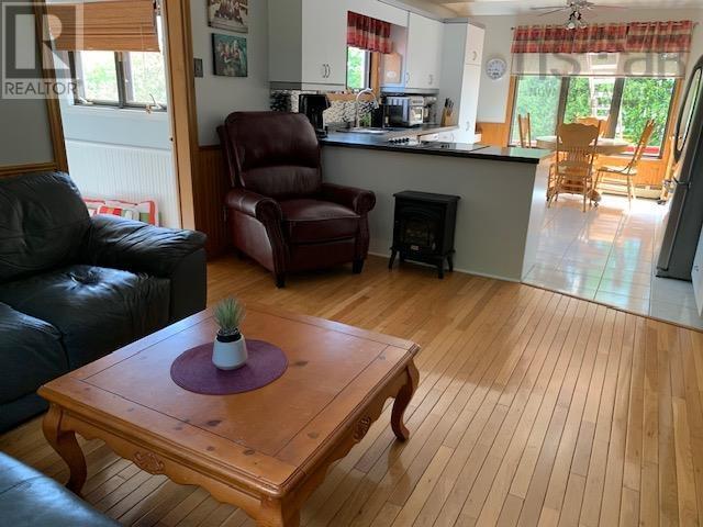 39 Davis Drive, Port Hastings, Nova Scotia  B9A 1R2 - Photo 8 - 202517783