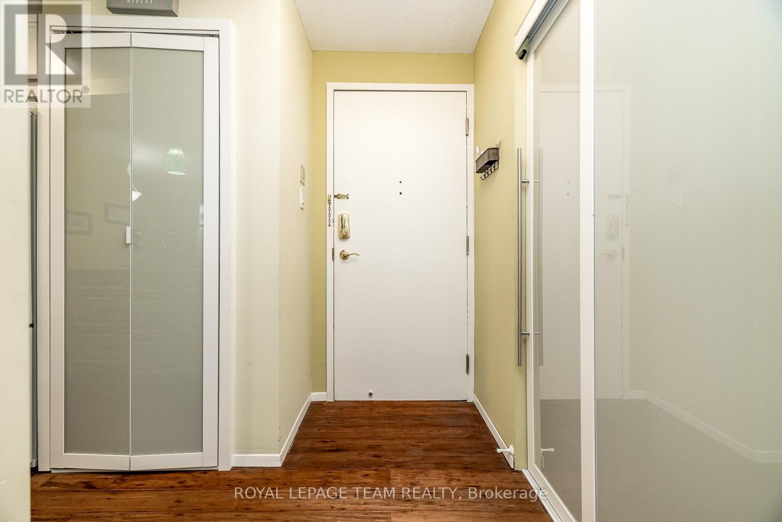 115 - 1025 Grenon Avenue, Ottawa, Ontario  K2B 8S5 - Photo 4 - X12631690