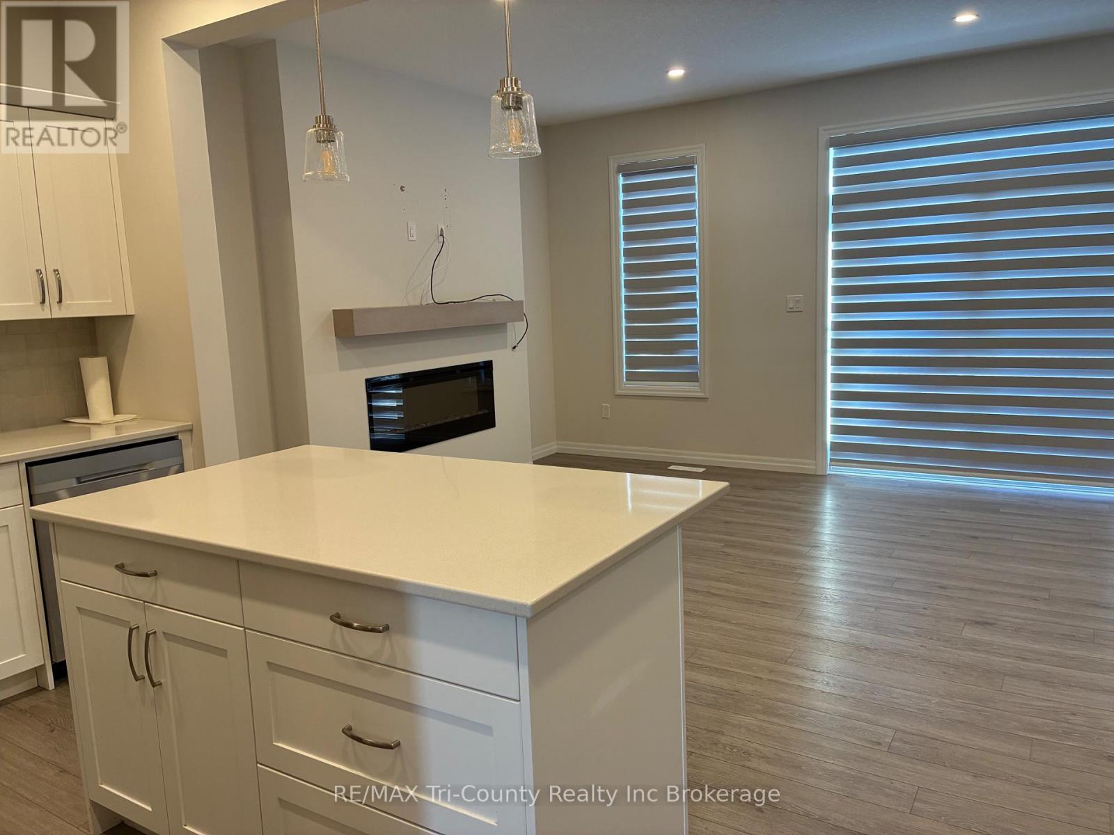 75 Keba Crescent, Tillsonburg, Ontario  N4G 0K8 - Photo 6 - X12631692