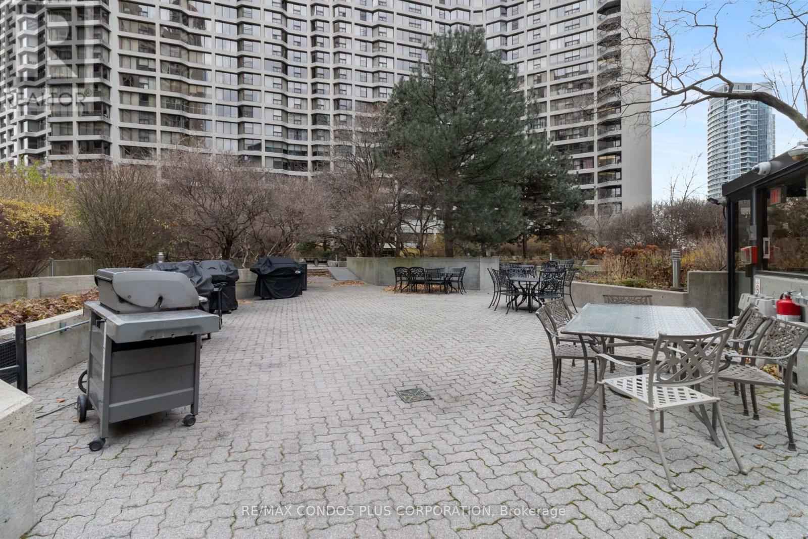 1318 - 55 Harbour Square, Toronto, Ontario  M5J 2L1 - Photo 48 - C12631490