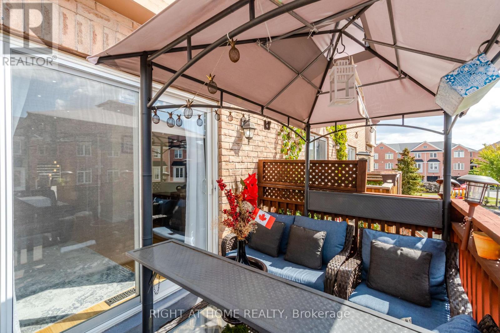 7106 Chatham Court, Mississauga, Ontario  L5N 8R1 - Photo 17 - W12631360