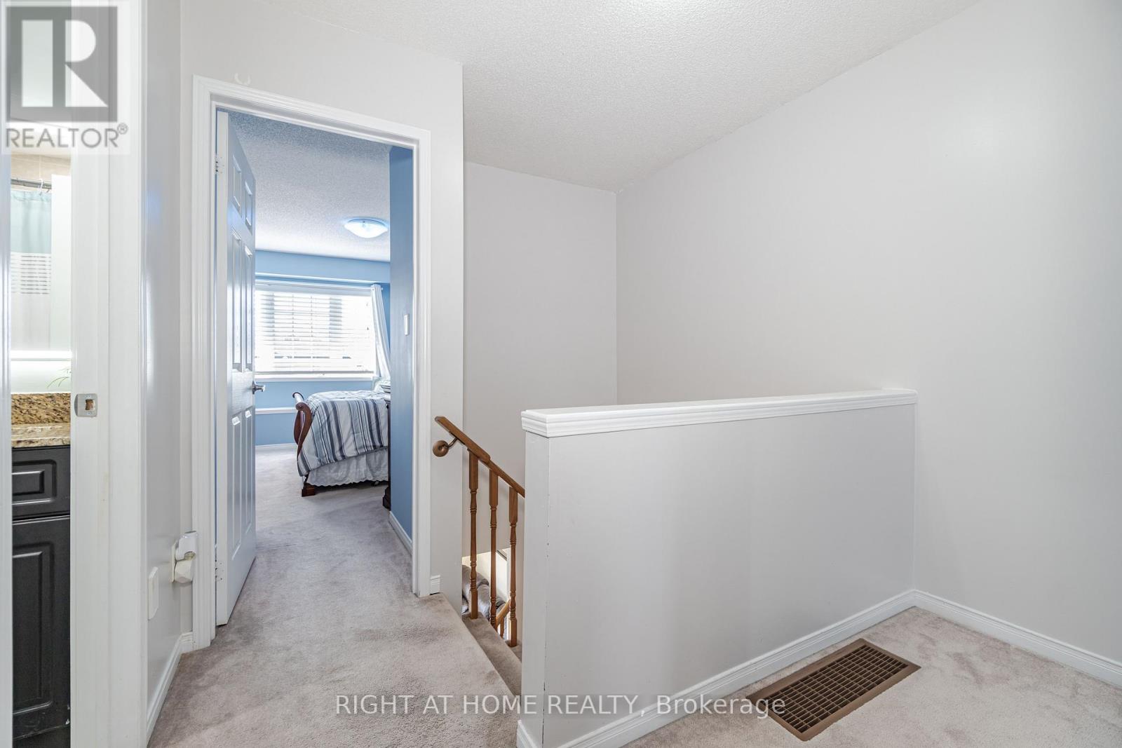 7106 Chatham Court, Mississauga, Ontario  L5N 8R1 - Photo 19 - W12631360