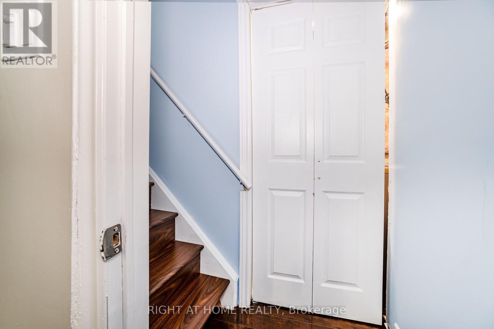 7106 Chatham Court, Mississauga, Ontario  L5N 8R1 - Photo 32 - W12631360