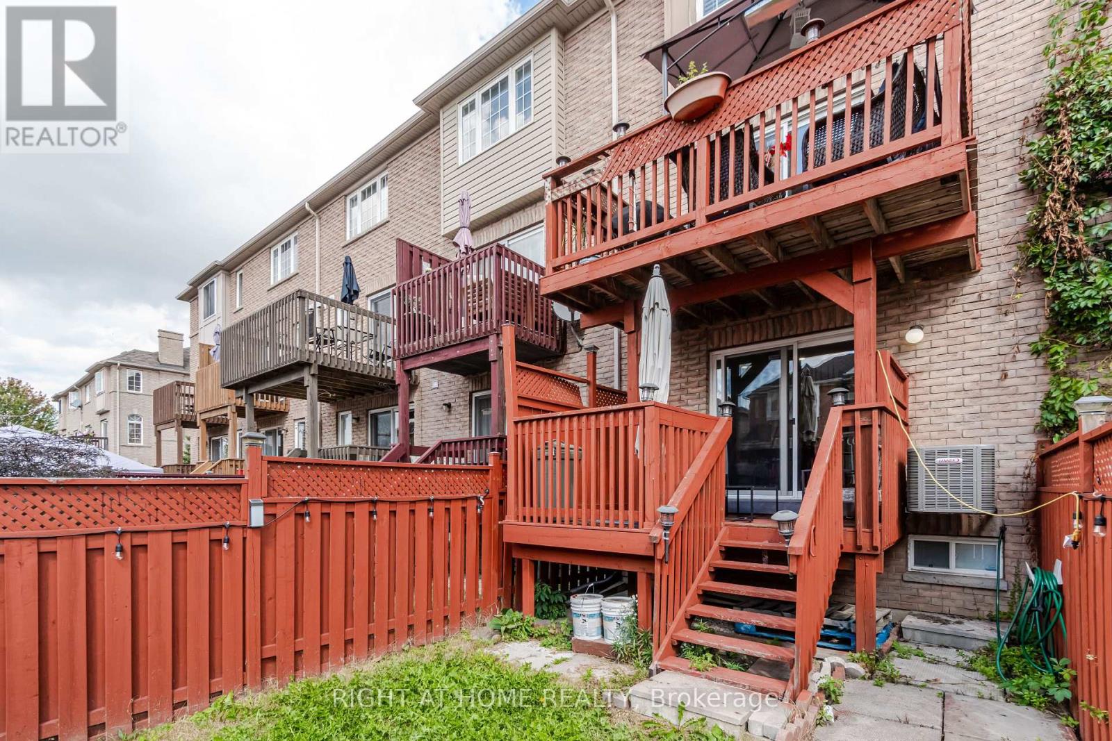 7106 Chatham Court, Mississauga, Ontario  L5N 8R1 - Photo 37 - W12631360