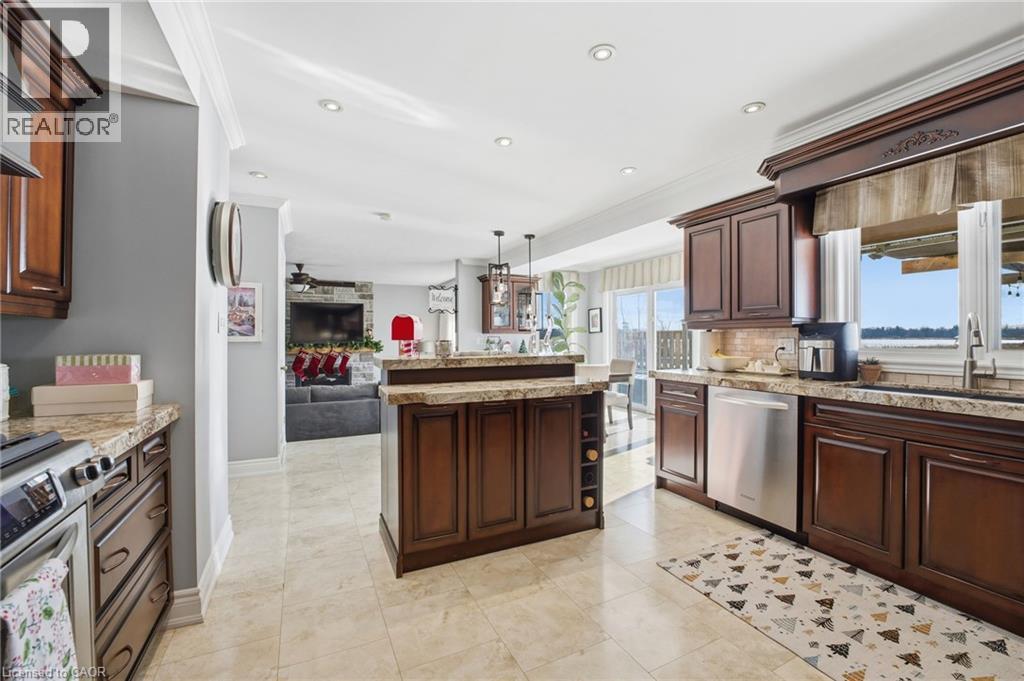 5940 Young Street, Grimsby, Ontario  L0R 2A0 - Photo 8 - 40793736