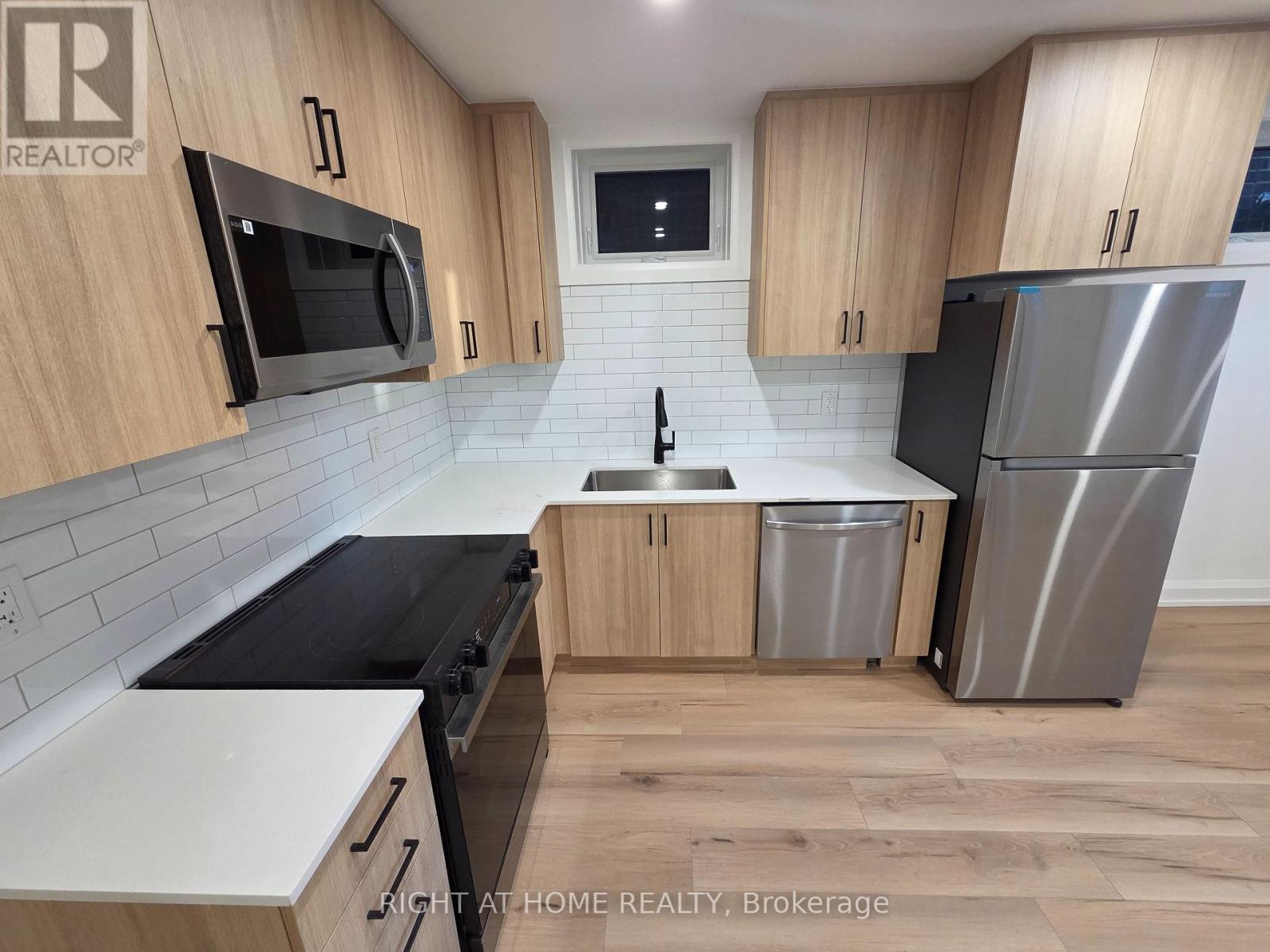 Bf - 55 Camberwell Road, Toronto, Ontario  M6C 3E7 - Photo 2 - C12631680