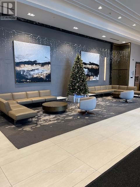 228w - 268 Buchanan Drive, Markham, Ontario  L3R 8G9 - Photo 4 - N12609432