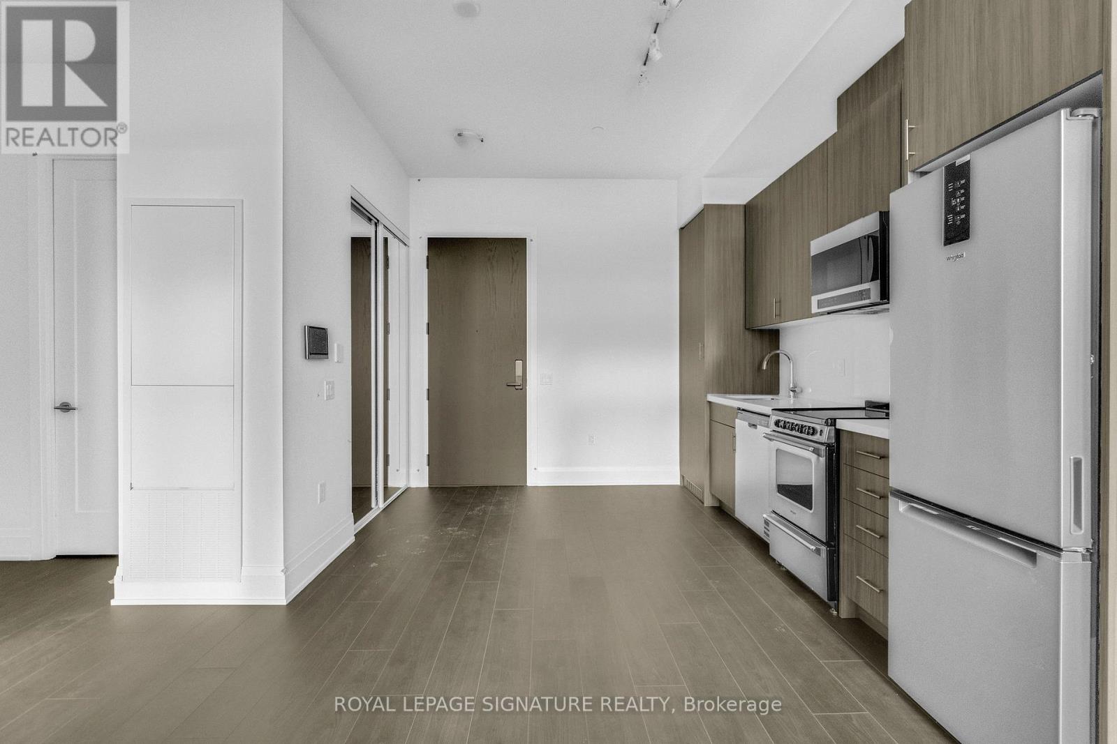 Ph111 - 412 Silver Maple Road, Oakville, Ontario  L6H 7X8 - Photo 13 - W12631698