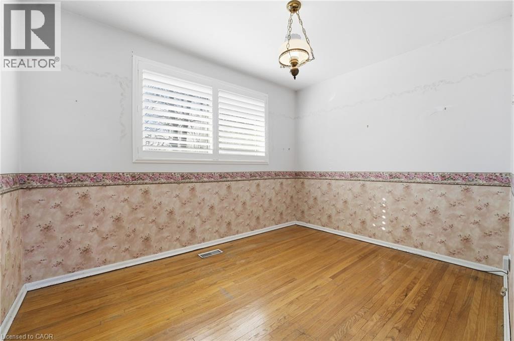 184 Foxbar Road, Burlington, Ontario  L7L 2Z9 - Photo 10 - 40791225