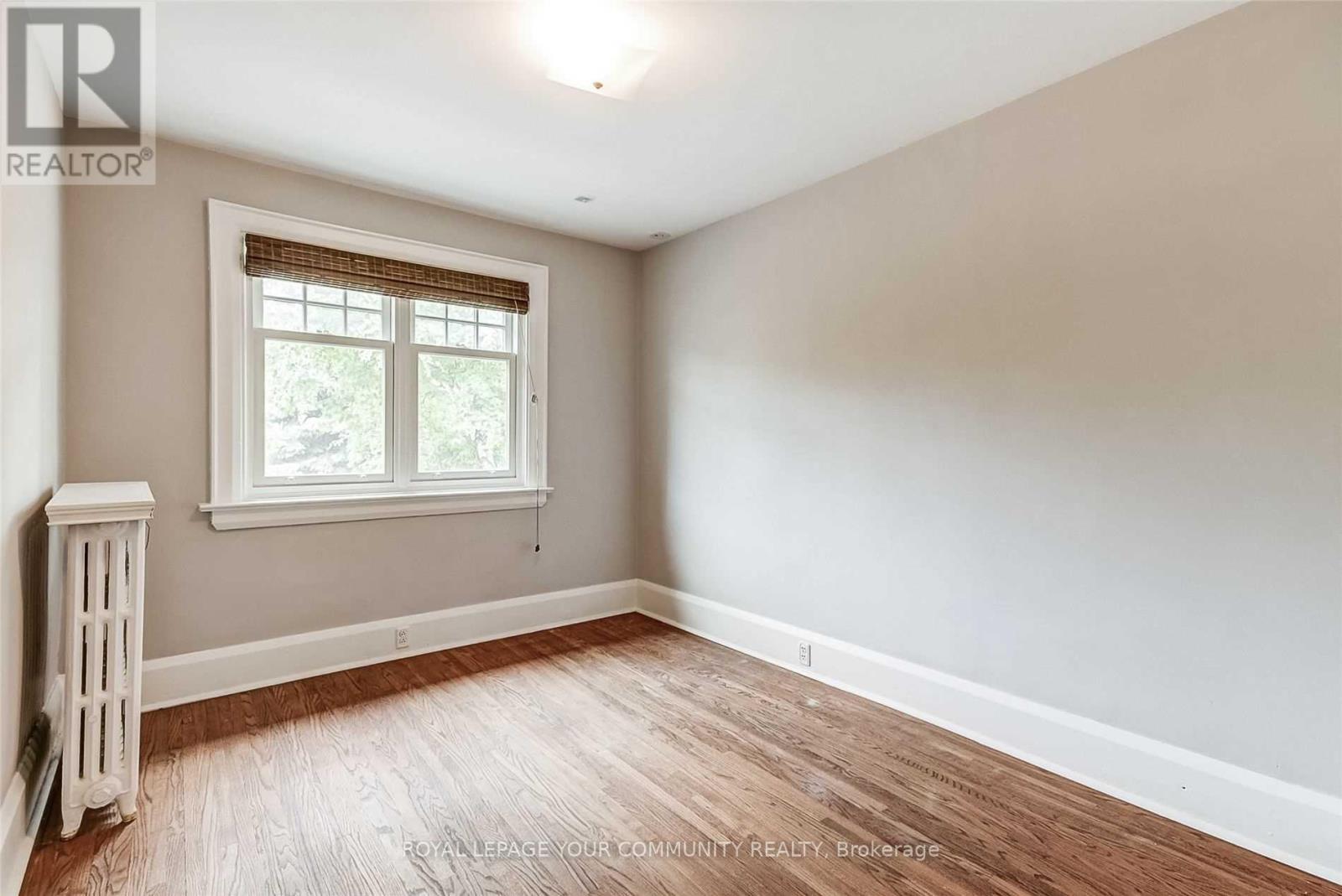 267 Westmount Avenue, Toronto, Ontario  M6E 3M9 - Photo 19 - C12631708