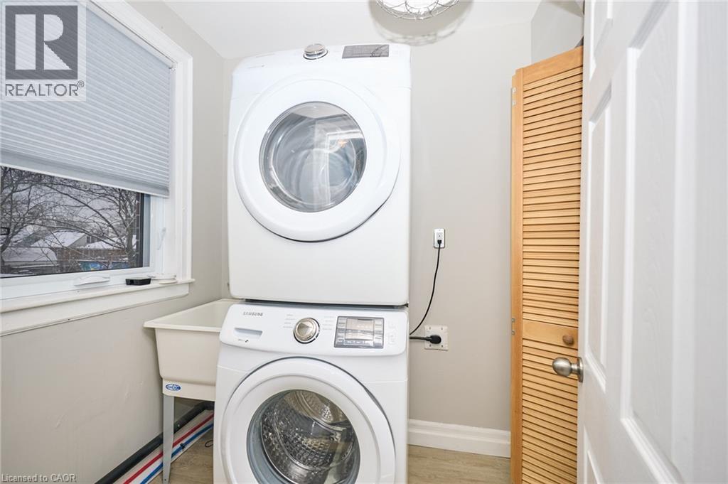 229 East 13th Street Unit# Upper, Hamilton, Ontario L9A 1R2 - Photo 21 - 40792092