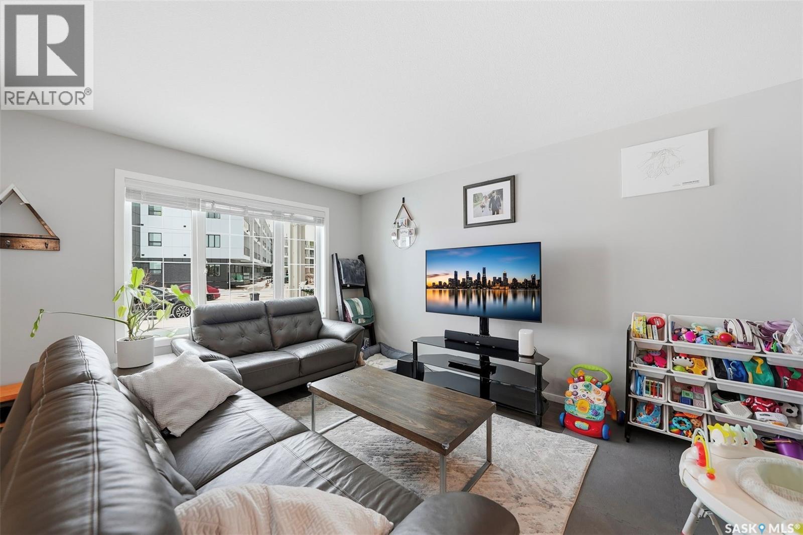 4018 Brighton Circle, Saskatoon, Saskatchewan  S7V 0M4 - Photo 6 - SK025558