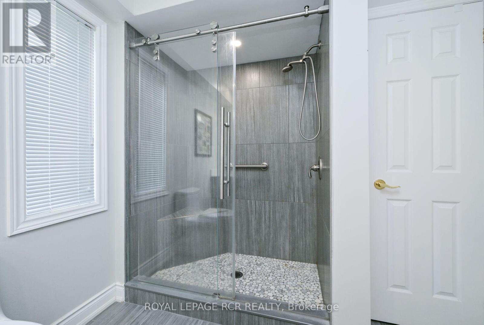 43 Bella Vista Trail, New Tecumseth, Ontario  L9R 2C7 - Photo 21 - N12425877