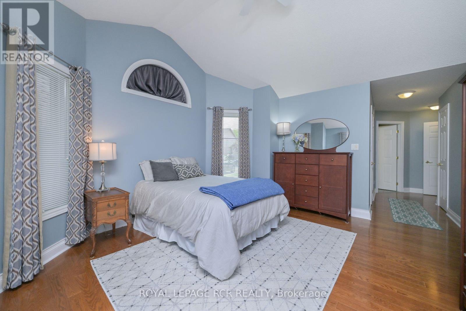 43 Bella Vista Trail, New Tecumseth, Ontario  L9R 2C7 - Photo 19 - N12425877