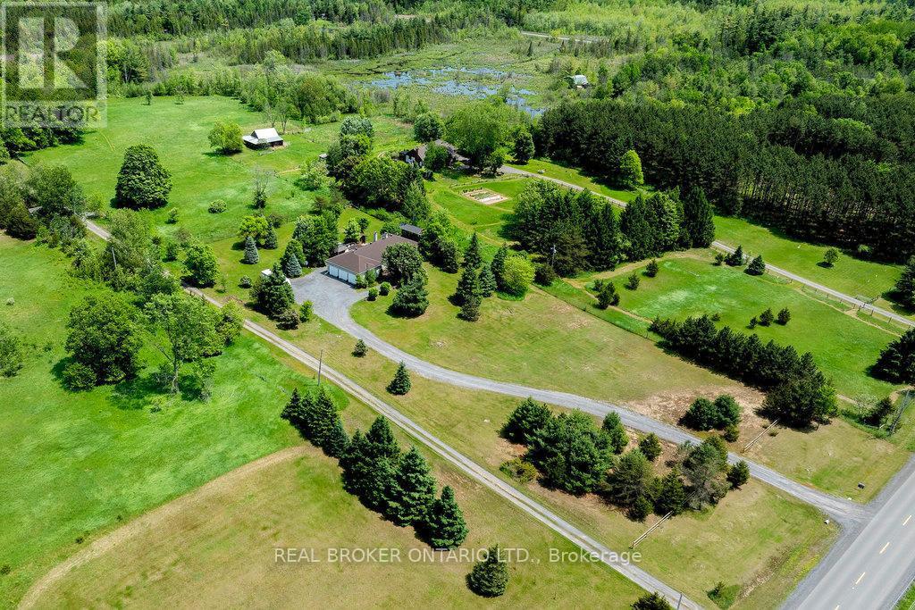 3374 Greenland Road, Ottawa, Ontario  K0A 1T0 - Photo 43 - X12505442