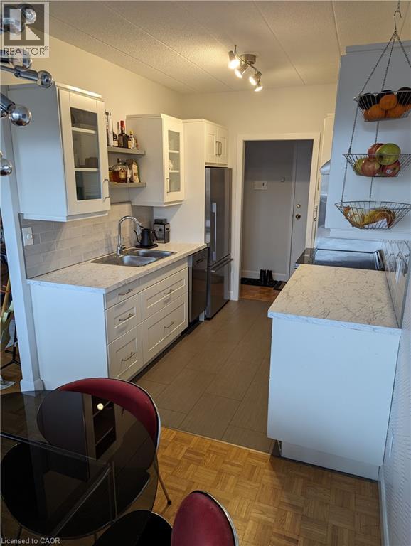 14 Norris Place Unit# 304, St. Catharines, Ontario  L2R 2W8 - Photo 28 - 40793822