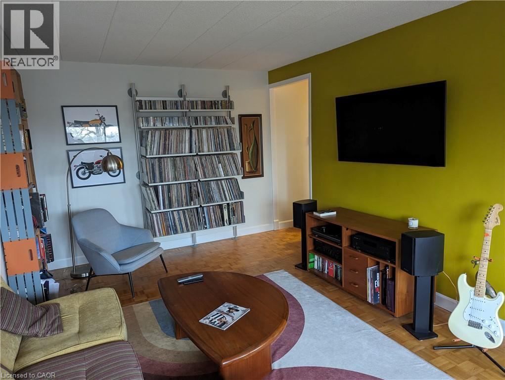 14 Norris Place Unit# 304, St. Catharines, Ontario  L2R 2W8 - Photo 3 - 40793822