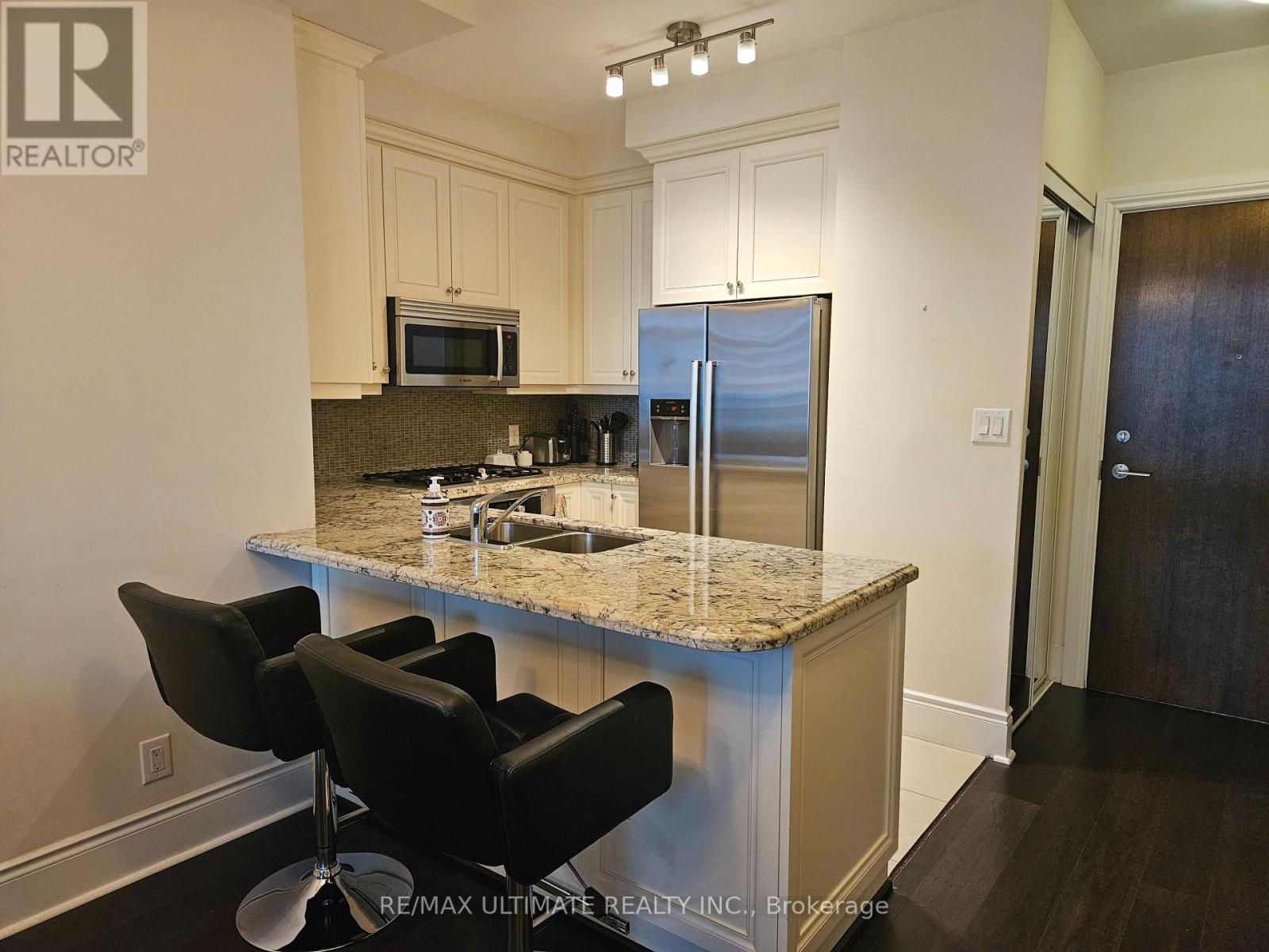 4901 - 33 Bay Street, Toronto (Waterfront Communities), Ontario  M5J 2Z3 - Photo 5 - C12631738