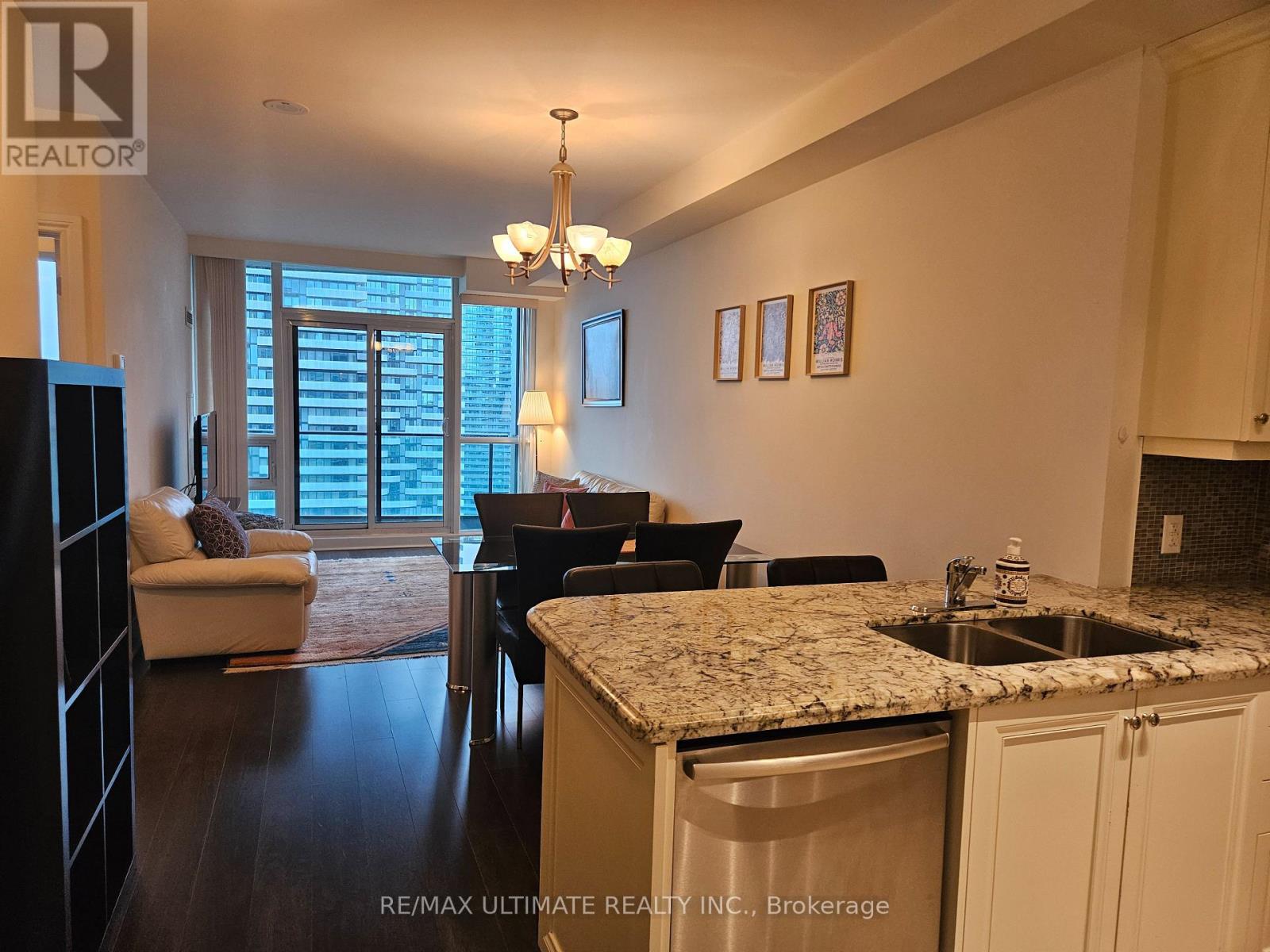 4901 - 33 Bay Street, Toronto (Waterfront Communities), Ontario  M5J 2Z3 - Photo 6 - C12631738