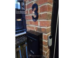 3 - 55 CAMBERWELL ROAD, Toronto, Ontario