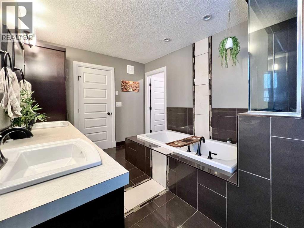 9005 88 Street, Grande Prairie, Alberta T8X 0G5 - Photo 22 - A2274586