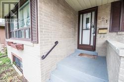 221 Island Road, Toronto (Rouge), Ontario  M1C 2R1 - Photo 3 - E12631740