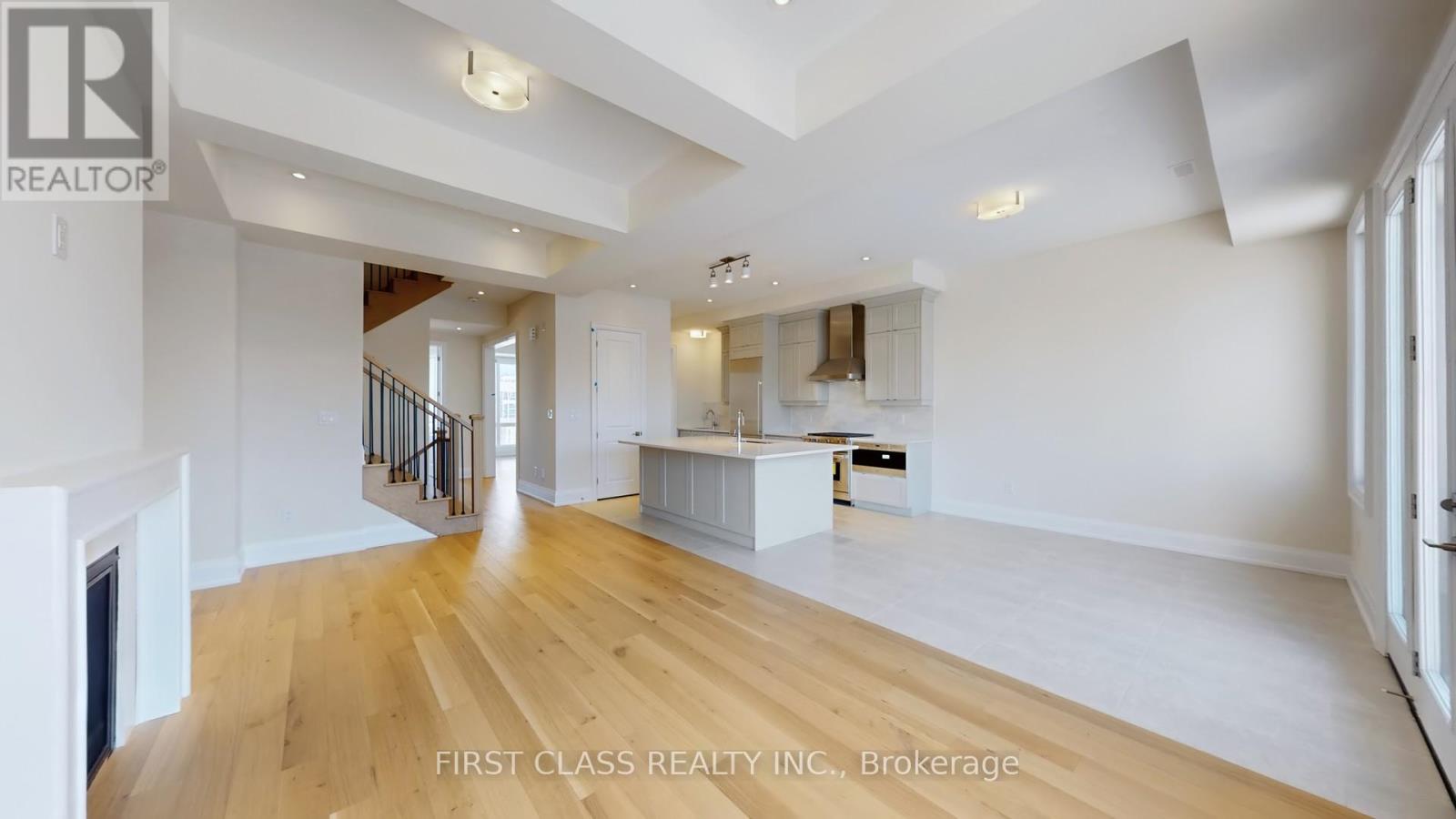 410 York Downs Boulevard, Markham (Cachet), Ontario  L6C 3R4 - Photo 10 - N12631730