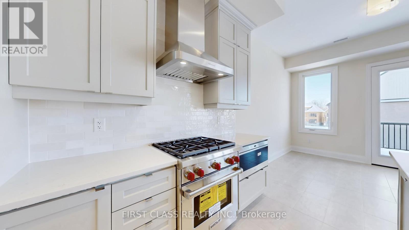 410 York Downs Boulevard, Markham (Cachet), Ontario  L6C 3R4 - Photo 14 - N12631730