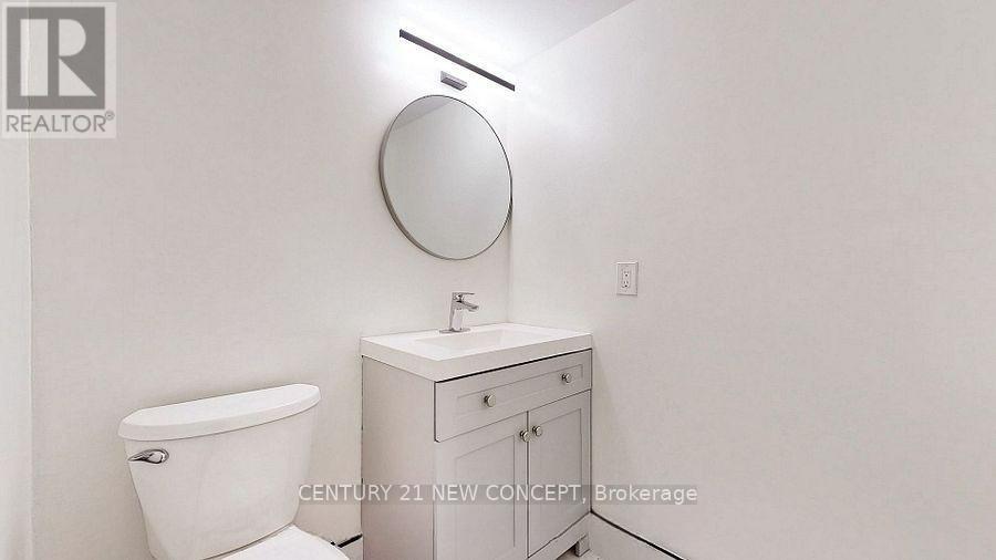 101 - 7451 Yonge Street, Markham, Ontario  L3T 2B4 - Photo 12 - N12631752