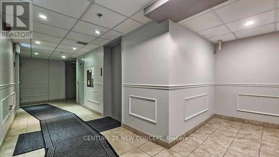 101 - 7451 Yonge Street, Markham, Ontario  L3T 2B4 - Photo 23 - N12631752