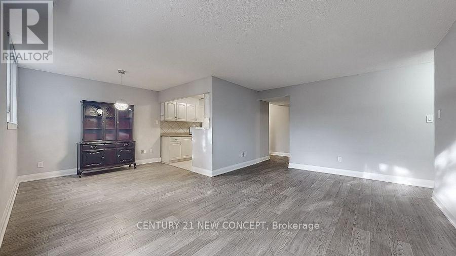 101 - 7451 Yonge Street, Markham, Ontario  L3T 2B4 - Photo 26 - N12631752