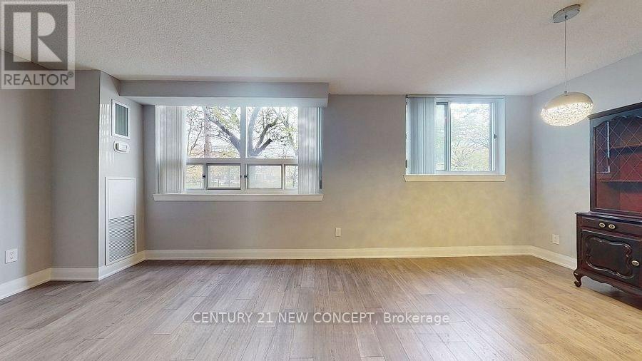 101 - 7451 Yonge Street, Markham, Ontario  L3T 2B4 - Photo 29 - N12631752