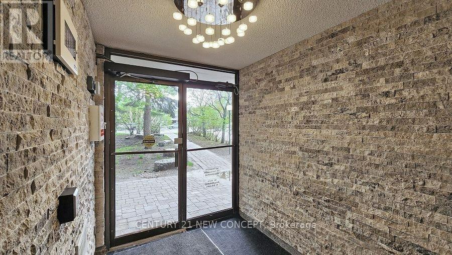 101 - 7451 Yonge Street, Markham, Ontario  L3T 2B4 - Photo 34 - N12631752