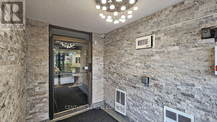 101 - 7451 Yonge Street, Markham, Ontario  L3T 2B4 - Photo 35 - N12631752