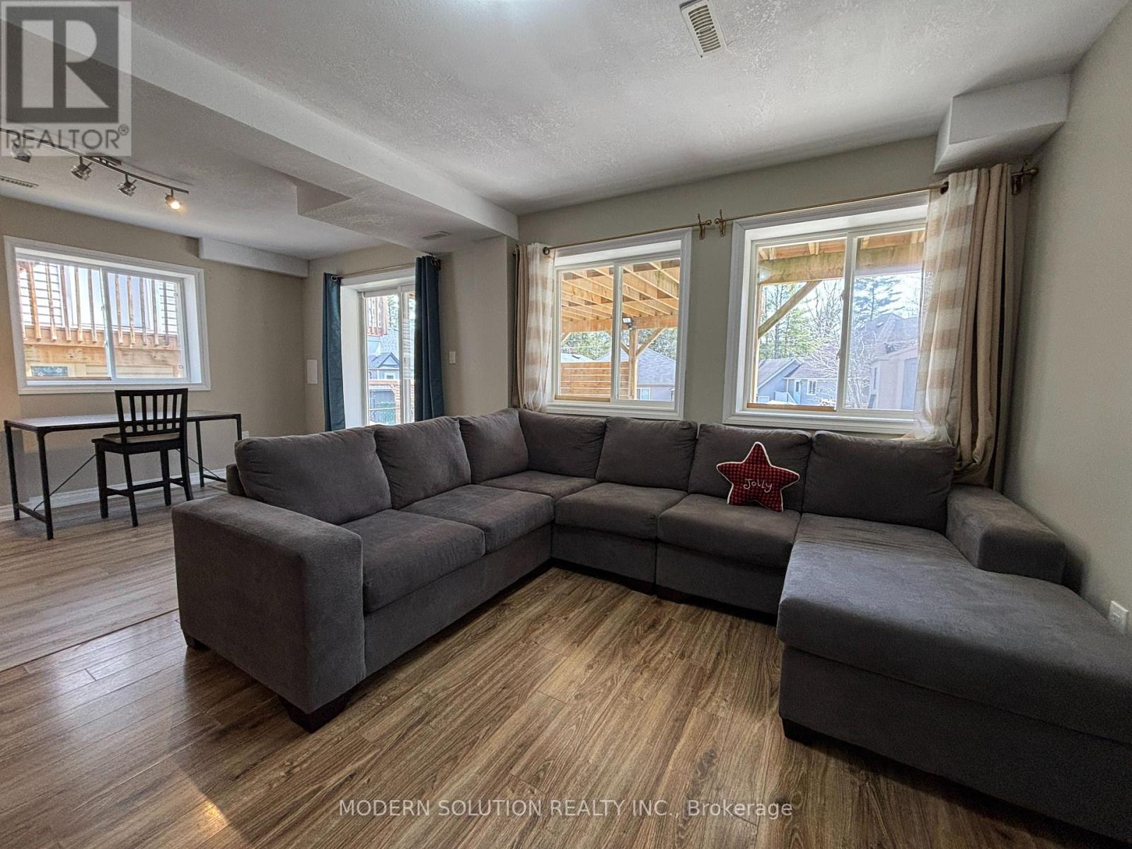 78 CHRISTY DRIVE, wasaga beach, Ontario