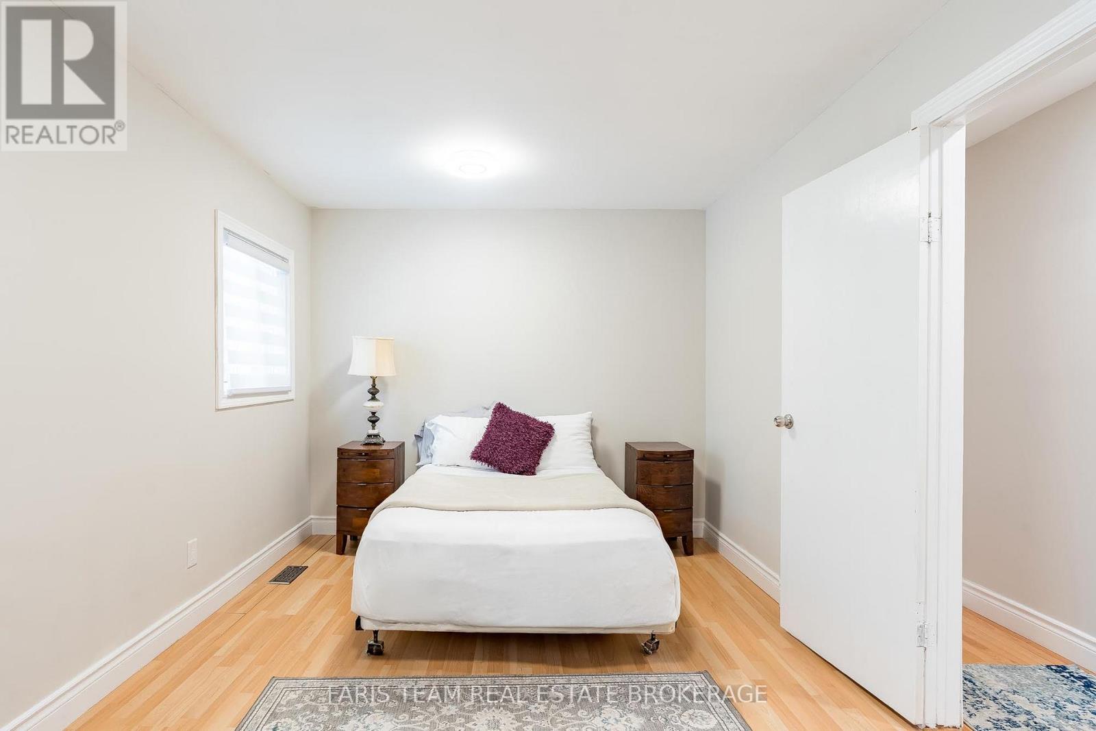 137 1st Avenue, Tay (Port Mcnicoll), Ontario  L0K 1R0 - Photo 14 - S12631778