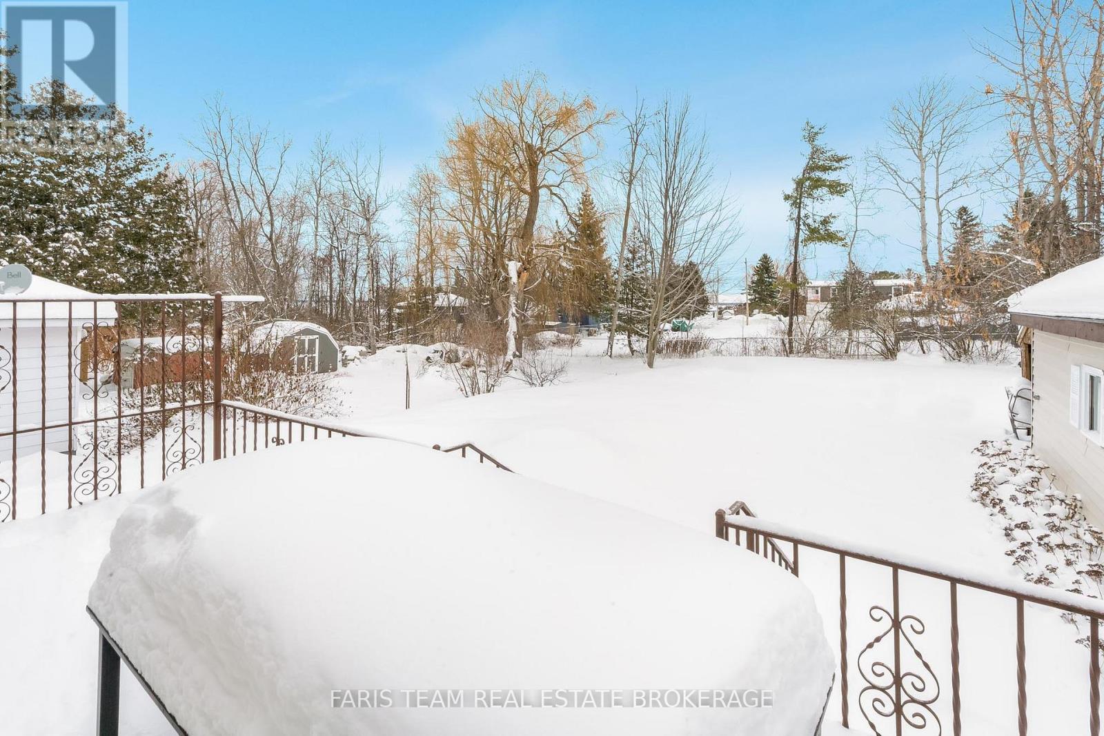 137 1st Avenue, Tay (Port Mcnicoll), Ontario  L0K 1R0 - Photo 20 - S12631778