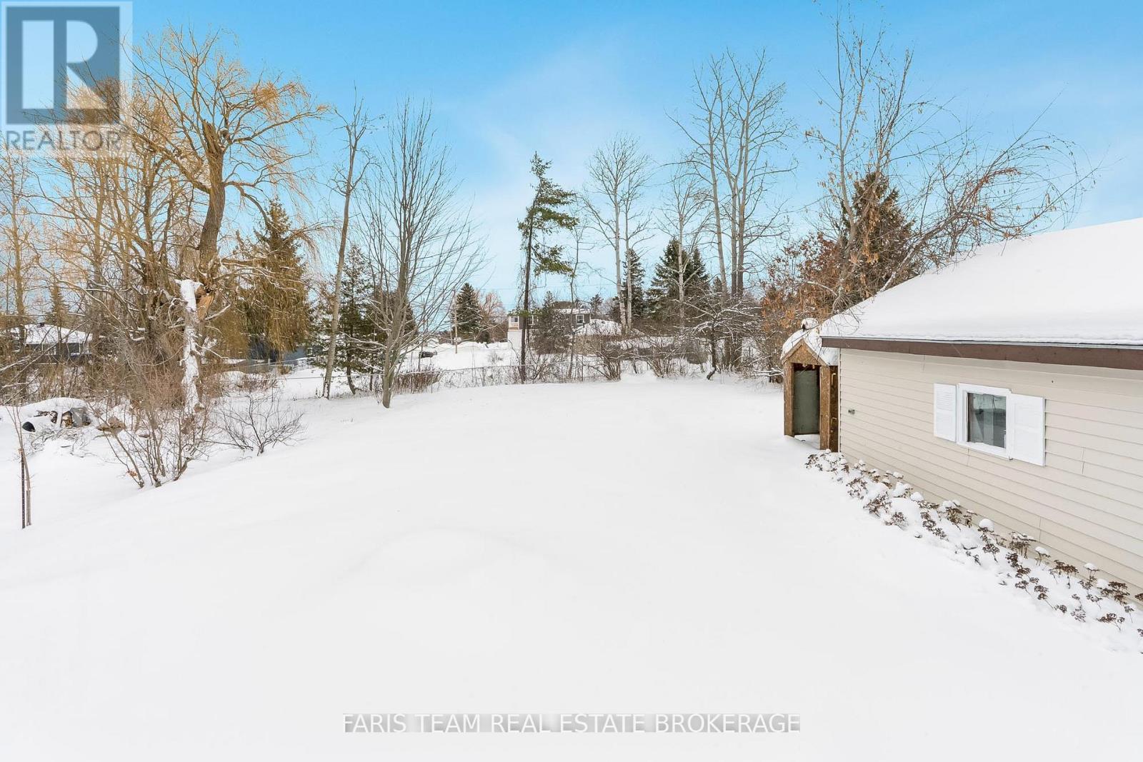 137 1st Avenue, Tay (Port Mcnicoll), Ontario  L0K 1R0 - Photo 24 - S12631778