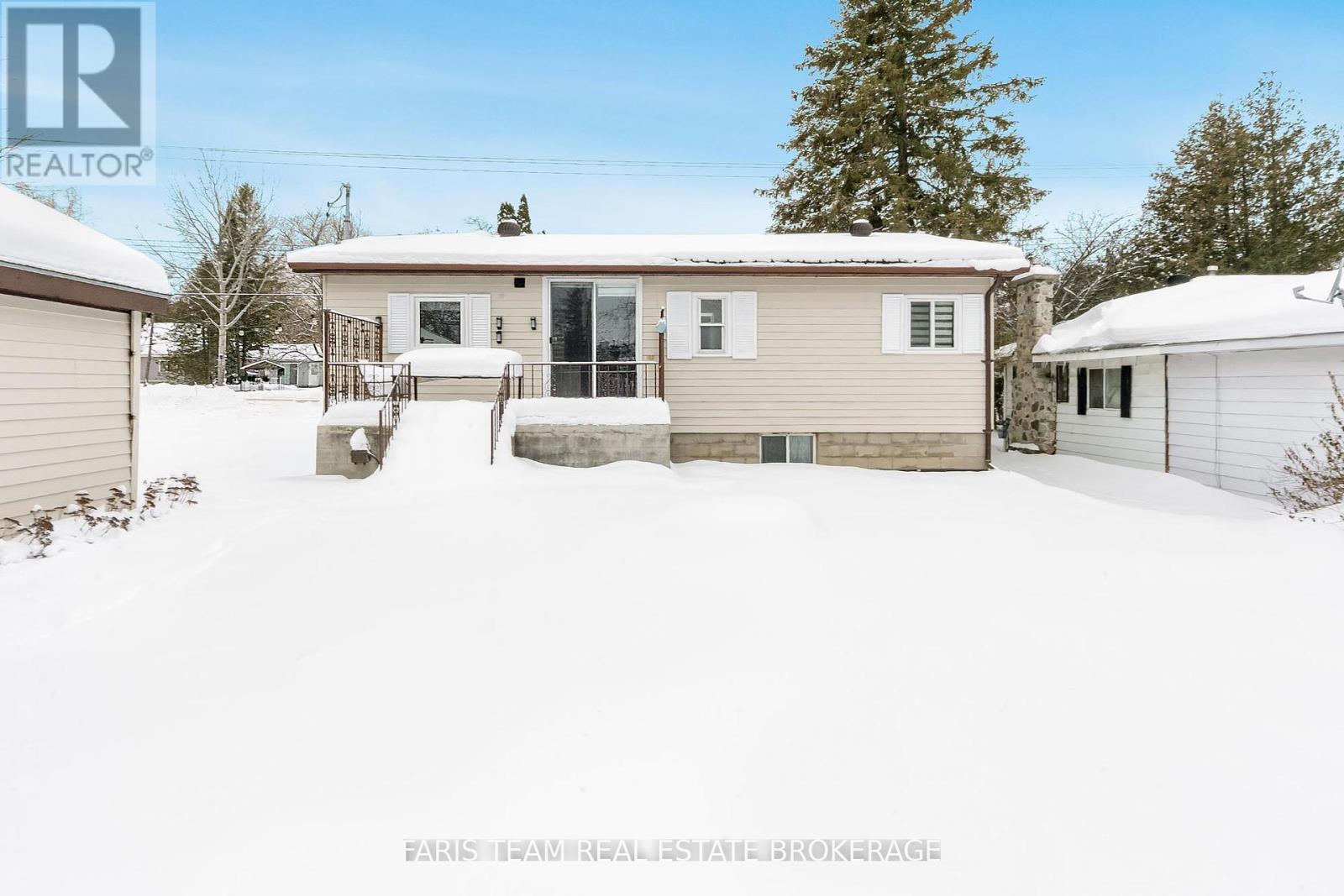 137 1st Avenue, Tay (Port Mcnicoll), Ontario  L0K 1R0 - Photo 25 - S12631778