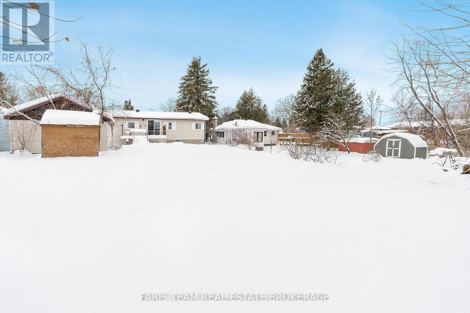 137 1st Avenue, Tay (Port Mcnicoll), Ontario  L0K 1R0 - Photo 27 - S12631778