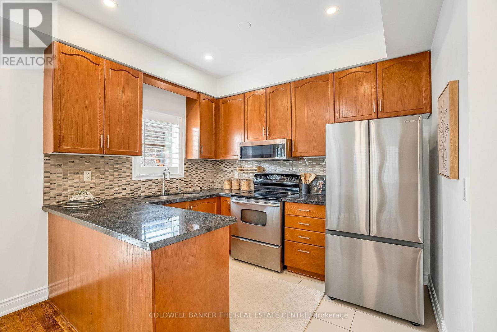 6986 Haines Artist Way, Mississauga (Meadowvale Village), Ontario  L5W 1B6 - Photo 6 - W12631744