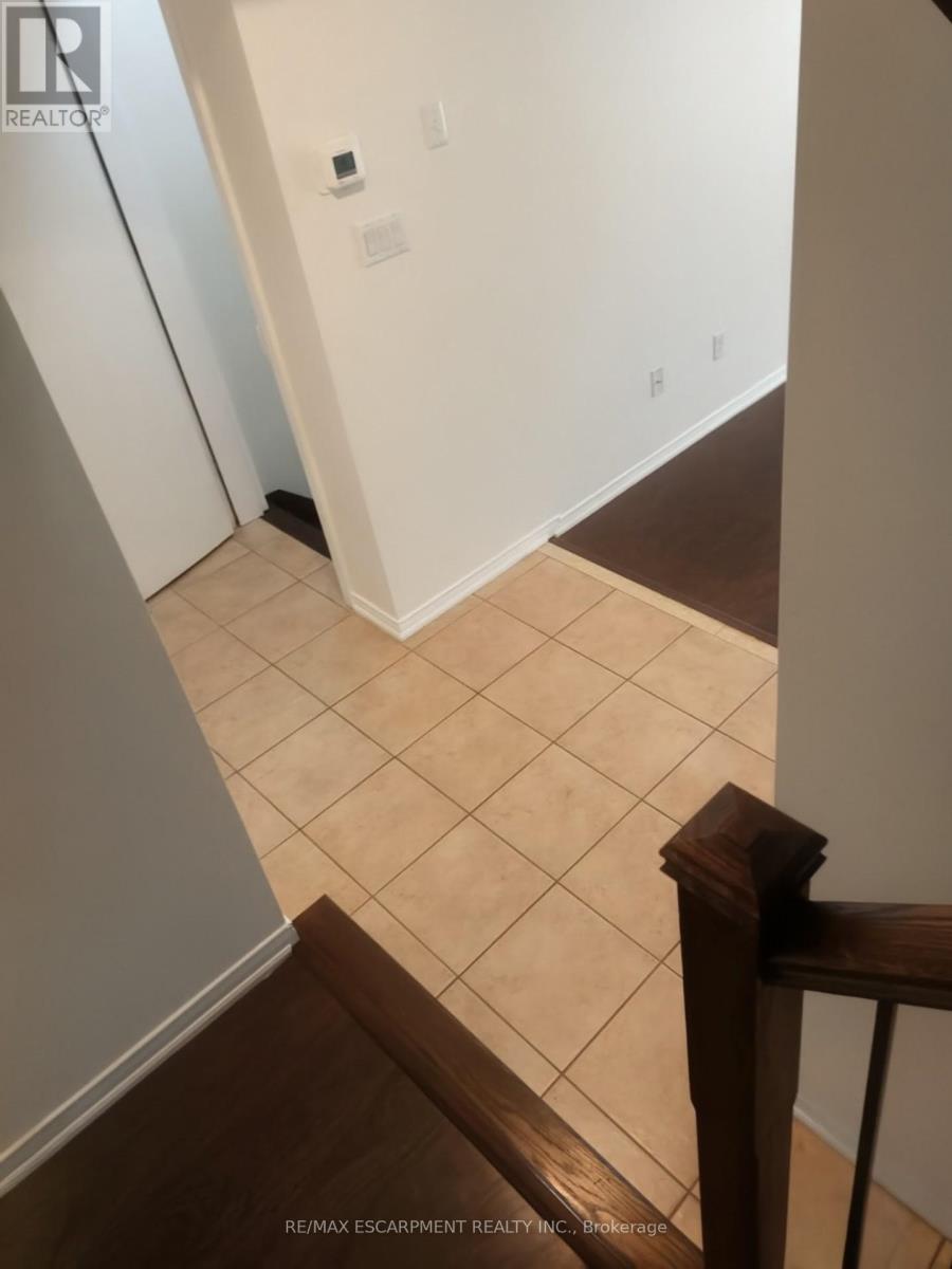 8 - 2579 Sixth Line, Oakville, Ontario  L6H 0H7 - Photo 6 - W12631750