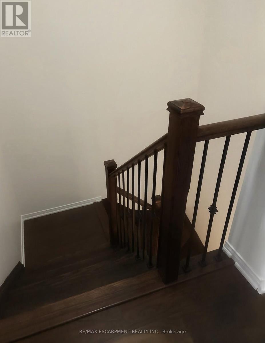 8 - 2579 Sixth Line, Oakville, Ontario  L6H 0H7 - Photo 8 - W12631750