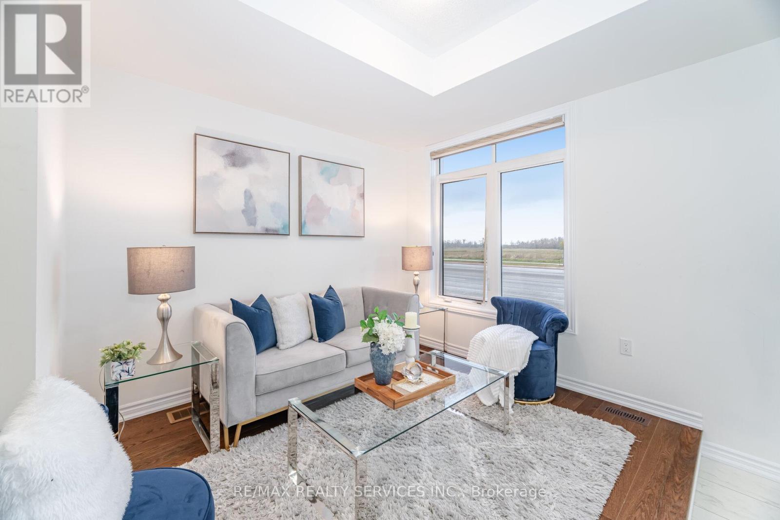 12208 Mclaughlin Road, Caledon, Ontario  L7C 4K8 - Photo 11 - W12631760