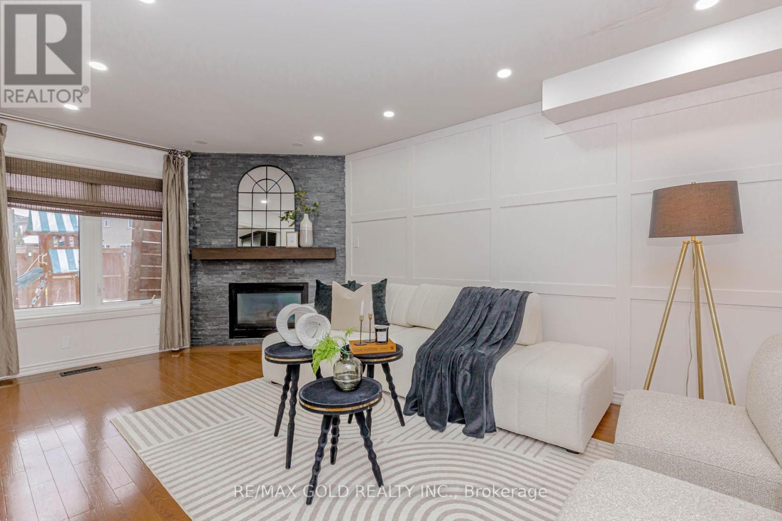 38 Esposito Drive, Caledon, Ontario  L7E 1T4 - Photo 13 - W12631772