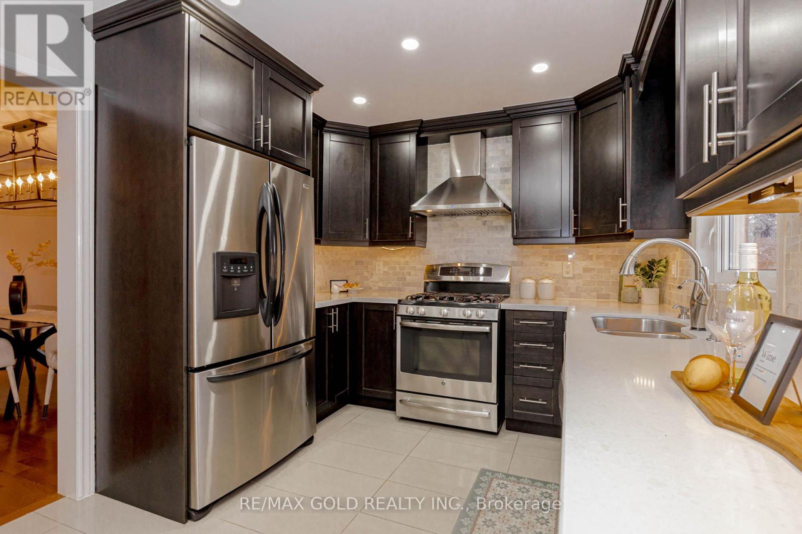 38 Esposito Drive, Caledon, Ontario  L7E 1T4 - Photo 18 - W12631772