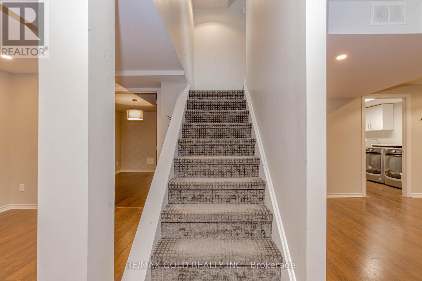 38 Esposito Drive, Caledon, Ontario  L7E 1T4 - Photo 26 - W12631772