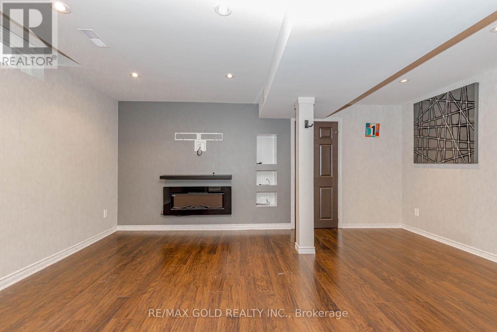 38 Esposito Drive, Caledon, Ontario  L7E 1T4 - Photo 27 - W12631772